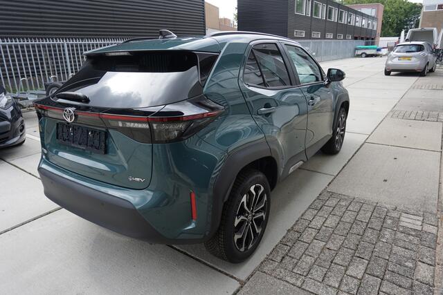 Toyota YARIS Cross 1.5 Hybrid 130 Dynamic |Navi|Carplay|PDC V+A|Dodehoek|Camera|Stoel en stuurverw.|All-Season banden|