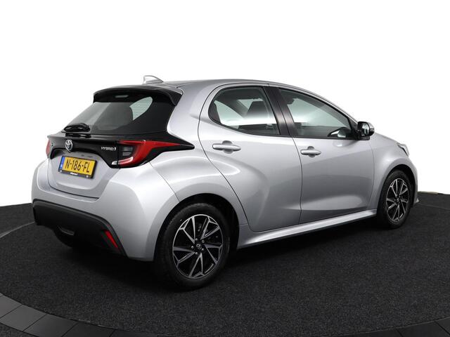 Toyota YARIS 1.5 Hybrid Dynamic | Apple Carplay/Android Auto | Cruise control adaptief | Navigatie full map |