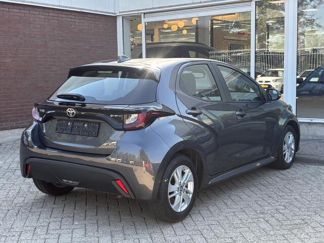 Toyota YARIS 1.5 Hybrid Active