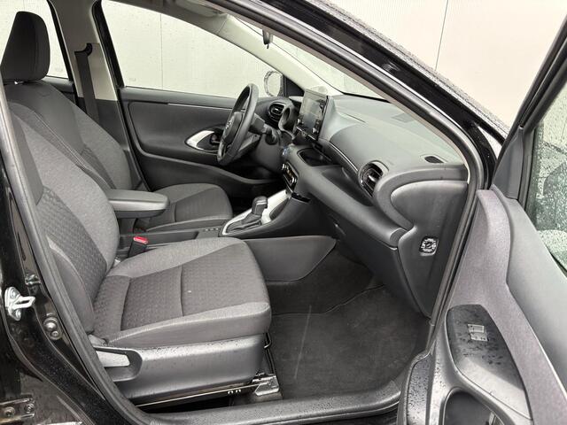 Toyota YARIS 1.5i Full-Hybrid 116PK Dynamic Carplay-android/Camera/Adapt.-cruise/Stoelverwarming