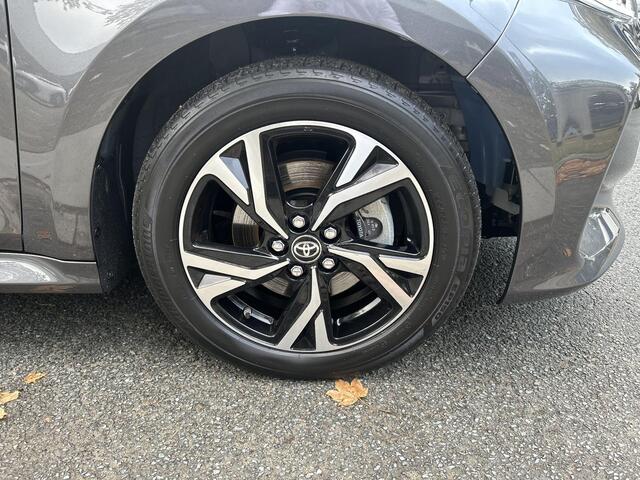 Toyota YARIS 1.5 Hybrid 115 First Edition