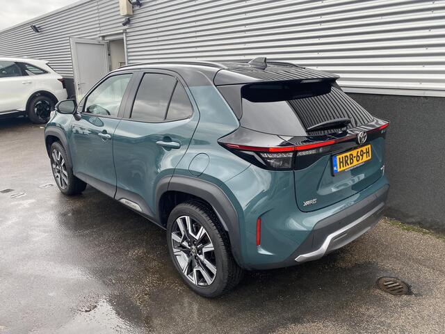 Toyota YARIS Cross 1.5 Hybrid 130 Executive PREMIUM PACK, NL-auto, 1e eign. Nieuw geleverd, Parkeersensoren, Bi-tone, Head-up display, Stoelverwarming, elek. achterklep, Dodehoekdetectie, JBL