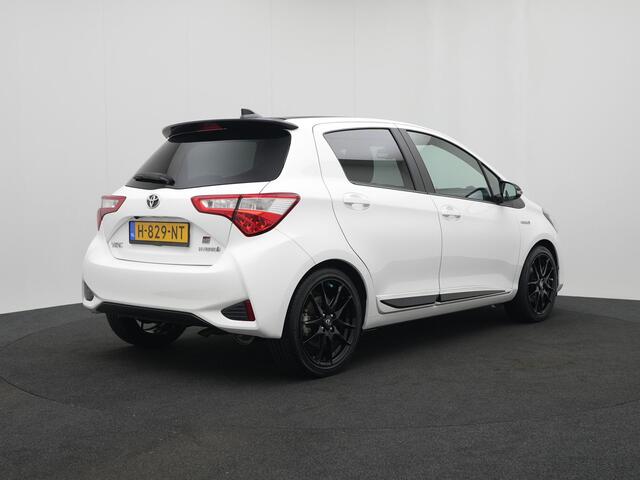 Toyota YARIS 1.5 Hybrid GR-Sport | NL Auto | Half Leder |
