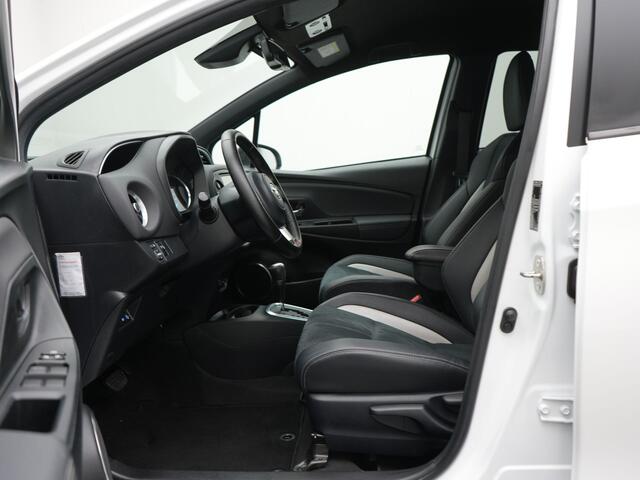 Toyota YARIS 1.5 Hybrid GR-Sport | NL Auto | Half Leder |