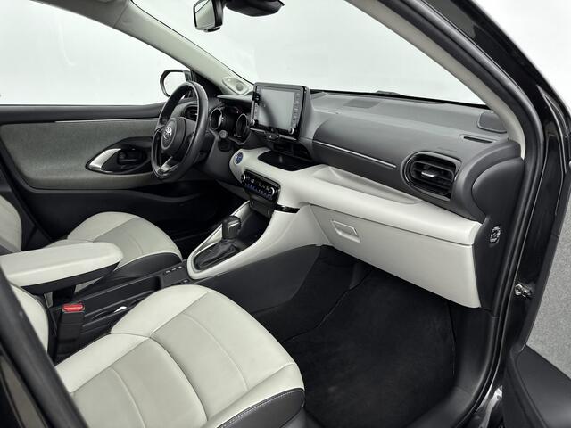 Toyota YARIS 1.5 Hybrid Executive | JBL Audio | Leder | Stuur-Stoelverwarming |