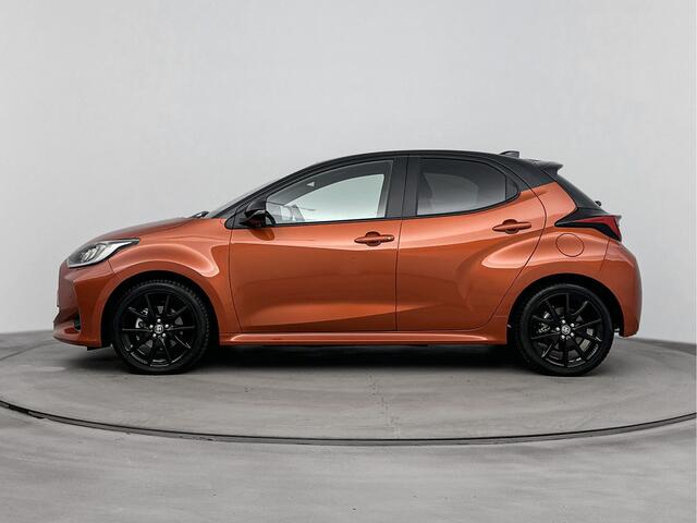 Toyota YARIS 1.5 Hybrid Executive | Parkeersensoren V+A | Blindspot | Stoelverwarming |