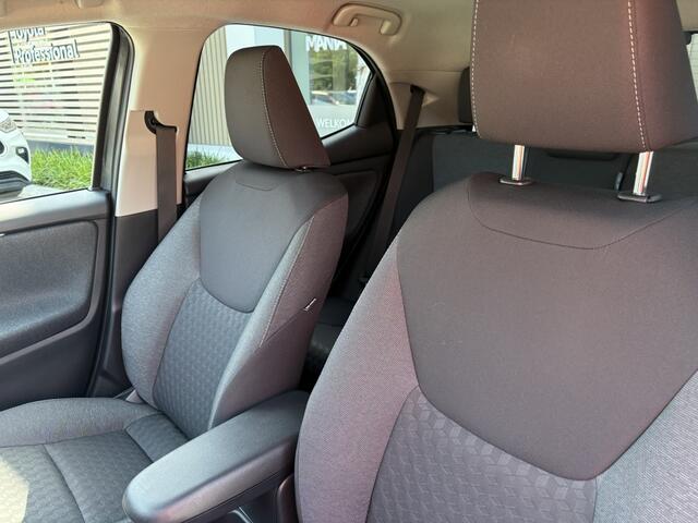 Toyota YARIS 1.5 Hyb. Dynamic Limited | Stoelverwarming | All Seasons