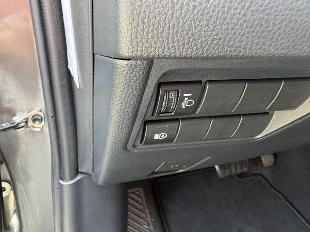 Toyota YARIS 1.5 Hyb. Dynamic Limited | Stoelverwarming | All Seasons