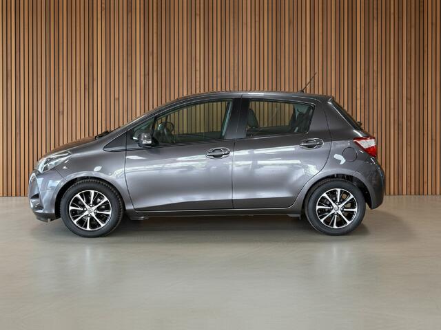 Toyota YARIS 1.0 VVT-i Connect | Airco | Camera | Nette staat