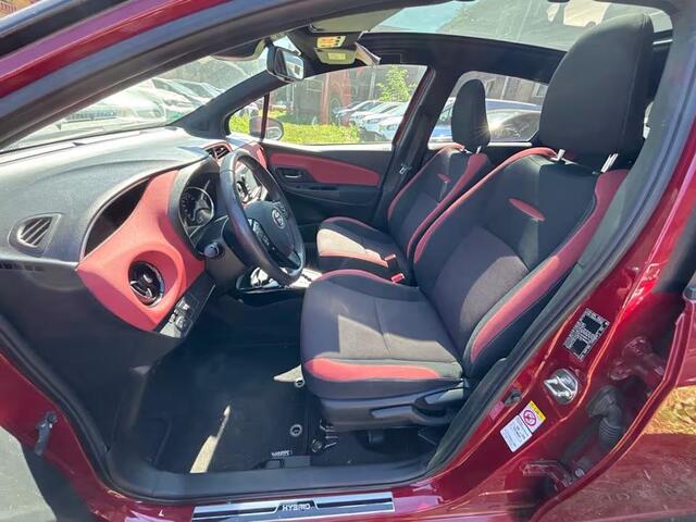 Toyota YARIS 1.5 Hybrid Bi-Tone Plus Pano-Cruise
