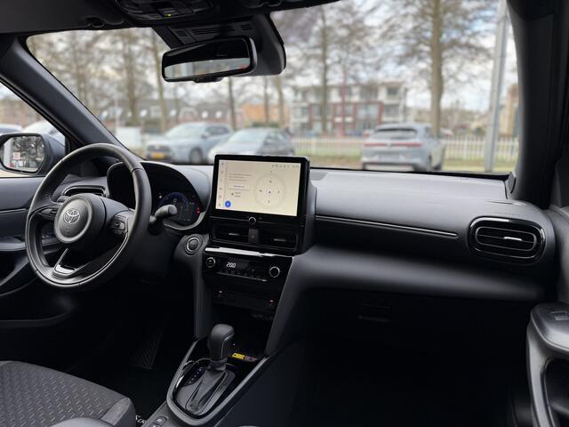Toyota YARIS Cross 1.5 Hybrid 130 Style Edition Parkeersensoren, Dodehoekdetectie, Navigatie