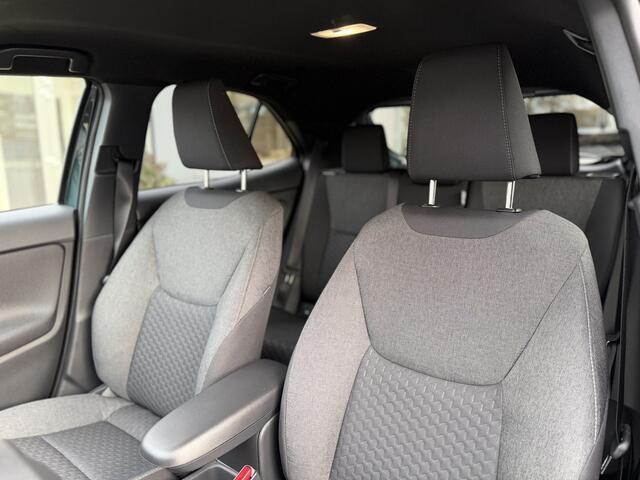 Toyota YARIS Cross 1.5 Hybrid 130 Style Edition Parkeersensoren, Dodehoekdetectie, Navigatie