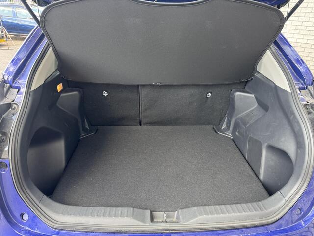 Toyota YARIS Cross 1.5 Hybrid 115 Active | Achteruitrijcamera | Apple CarPlay / Android Auto | Adaptive Cruise Control |
