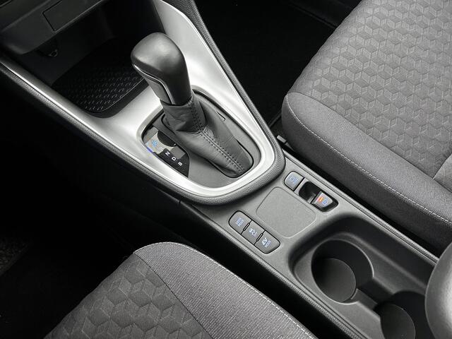 Toyota YARIS 1.5 Hybrid Dynamic | Trekhaak |