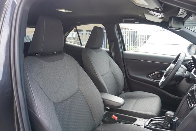 Toyota YARIS Cross 1.5 Hybrid 130 Dynamic |Navi|Carplay|PDC V+A|Dodehoek|Stoel en stuurverw.|Camera|