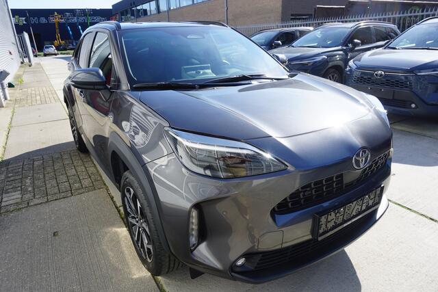 Toyota YARIS Cross 1.5 Hybrid 130 Dynamic |Navi|Carplay|PDC V+A|Dodehoek|Stoel en stuurverw.|Camera|