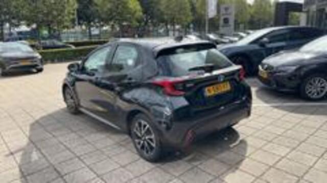 Toyota YARIS 1.5 Hybrid Dynamic / Digitale Cockpit / Achteruitrijcamera / Stoelverwarming / Keyless / Climate Control