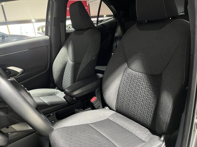 Toyota YARIS Cross 1.5 Hybrid Dynamic Comfort Pack, € 2500 inruilpremie, Snel leverbaar