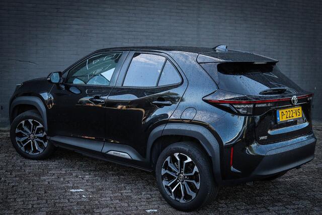 Toyota YARIS Cross 1.5 VVT-I First Edition Net binnen-Nu al te bezichtigen