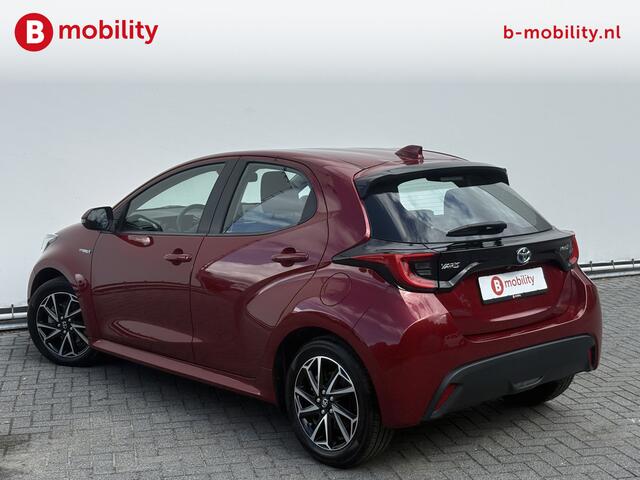 Toyota YARIS 1.5 Hybrid First Edition Achteruitrijcamera Apple CarPlay Dealer Onderhouden! | Adaptive Cruise Control | DAB | Navigatie