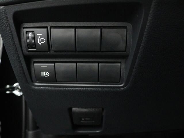 Toyota YARIS 1.5 Hybrid 115 Dynamic | Navigatie |