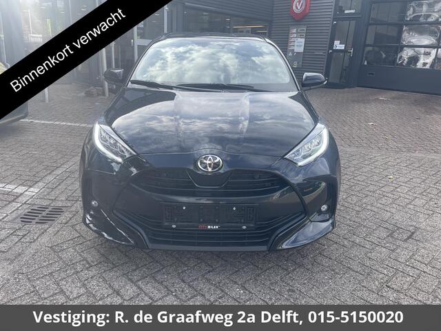 Toyota YARIS 1.5 Hybrid 115 Dynamic | Stuur & Stoel Verwarming | Parkeersensoren | Adaptieve Cruise Control | BSM