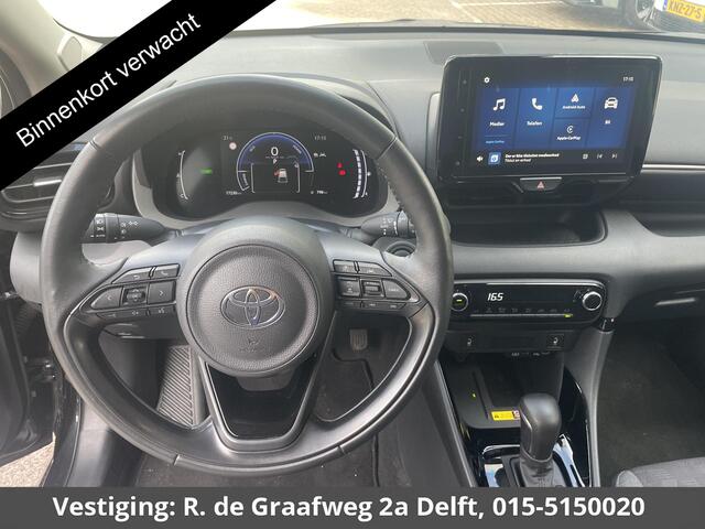 Toyota YARIS 1.5 Hybrid 115 Dynamic | Stuur & Stoel Verwarming | Parkeersensoren | Adaptieve Cruise Control | BSM
