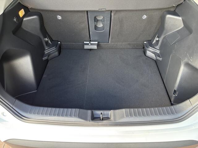 Toyota YARIS Cross 1.5 Hybrid Executive Automaat JBL/HUD/DODEHOEK/KEYLESS/CAMERA/ADAPT.CRUISE/18INCH