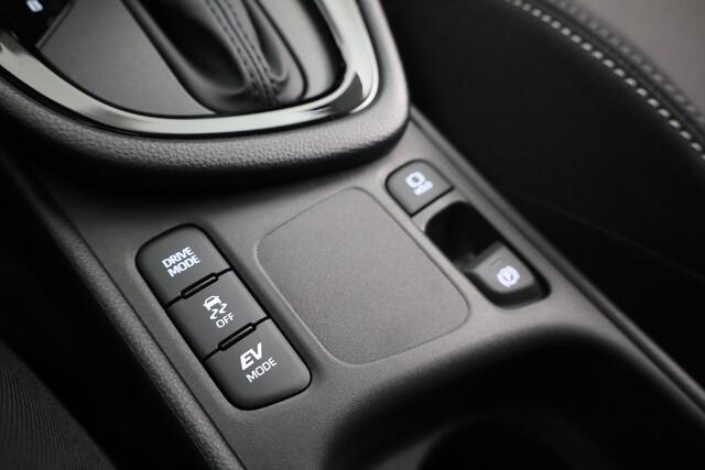 Toyota YARIS 1.5 Hybrid 115 Dynamic *NIEUW* | Direct leverbaar! | Comfort Pack | Inruilpremie! |