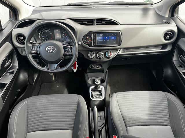 Toyota YARIS 1.0 VVT-i Connect Airco Apple Carplay Android auto dealer onderhouden