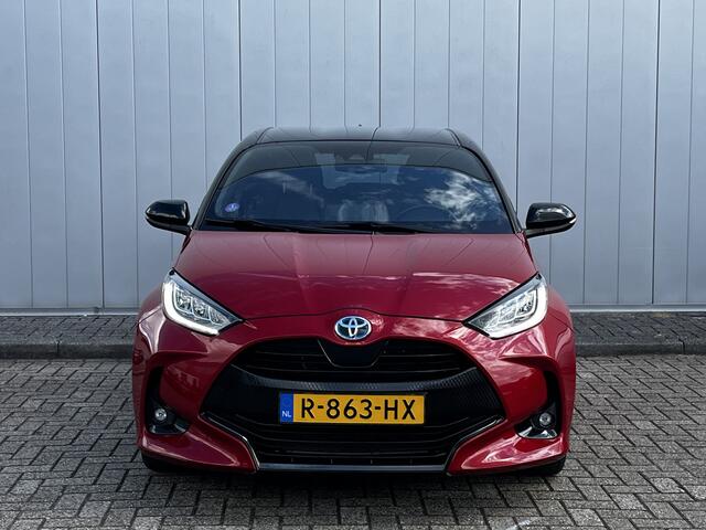 Toyota YARIS 1.5 Hybrid Tokyo Spirit Bi-Tone Stoelverwarming Trekhaak