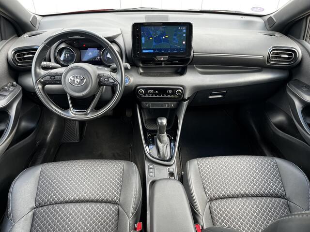Toyota YARIS 1.5 Hybrid Tokyo Spirit Bi-Tone Stoelverwarming Trekhaak