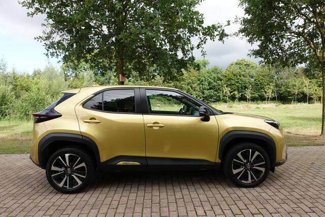 Toyota YARIS Cross 1.5 Hybrid Explore | PDC | Camera | Stoelverwarming | JBL | Adaptive Cruise | Side assist |