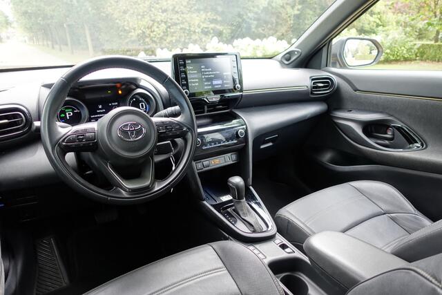 Toyota YARIS Cross 1.5 Hybrid Explore | PDC | Camera | Stoelverwarming | JBL | Adaptive Cruise | Side assist |