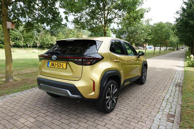 Toyota YARIS Cross 1.5 Hybrid Explore | PDC | Camera | Stoelverwarming | JBL | Adaptive Cruise | Side assist |
