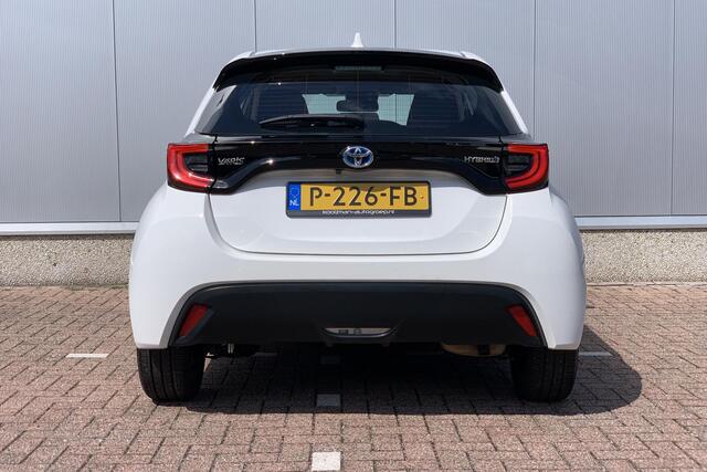 Toyota YARIS 1.5 Hybrid Dynamic | Camera | DAB+ |