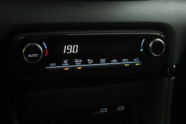 Toyota YARIS 1.5 Hybrid 115 Dynamic Limited | Adaptive Cruise Control | Apple Carplay | Android Auto | Achteruitrijcamera |
