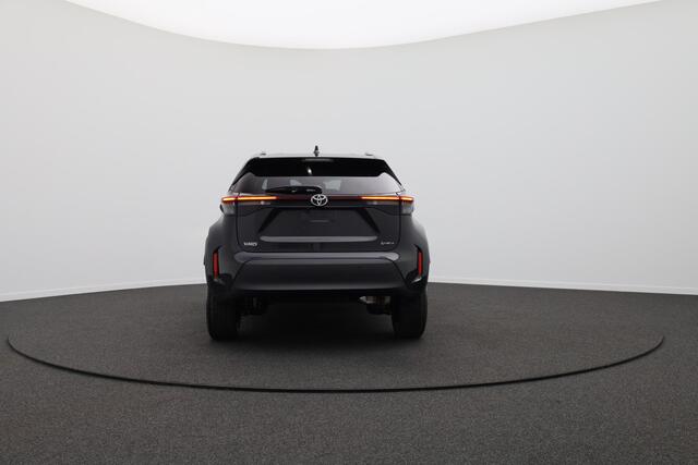 Toyota YARIS Cross 1.5 Hybrid 130 Dynamic Automaat Stoel & Stuurverwarming / Navi / Camera / Cruise Adaptive