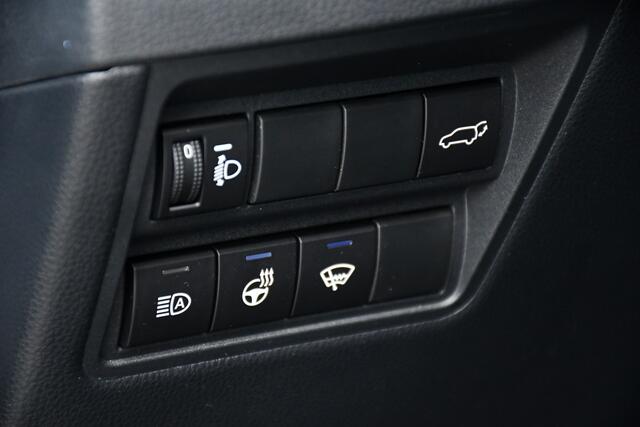 Toyota YARIS Cross 1.5 Hybrid Dynamic Limited Automaat 116pk | Panoramadak | Trekhaak | Head-up display | Stoelverwarming |