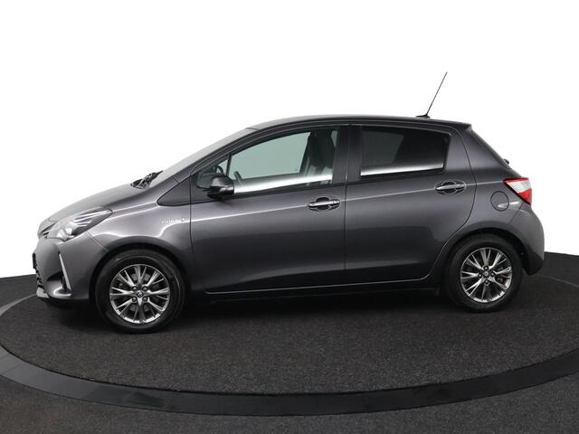 Toyota YARIS 1.5 Hybrid Dynamic | Navigatie | Trekhaak | Parkeer camera |