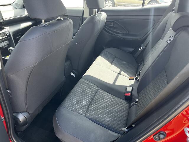 Toyota YARIS Cross 1.5 Hybrid 115 Active Limited Parkeersensoren Carplay Clima Cruise