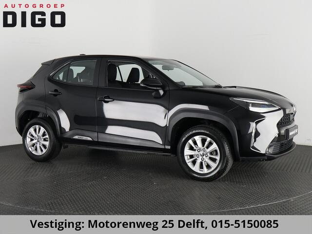 Toyota YARIS Cross 1.5 HYBRID AUTOMAAT BLACKLINE GARANTIE 2032 ! . APPLE CARPLAY & ANDROID AUTO . ACHTERUITRIJ CAMERA . ADAPTIEVE CRUISE CONTROL .