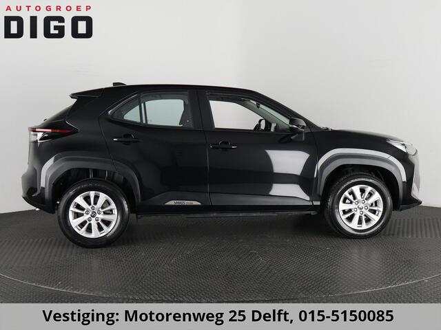 Toyota YARIS Cross 1.5 HYBRID AUTOMAAT BLACKLINE GARANTIE 2032 ! . APPLE CARPLAY & ANDROID AUTO . ACHTERUITRIJ CAMERA . ADAPTIEVE CRUISE CONTROL .