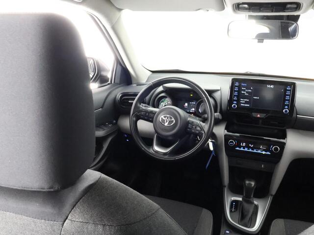 Toyota YARIS Cross 1.5 HYBRID AUTOMAAT BLACKLINE GARANTIE 2032 ! . APPLE CARPLAY & ANDROID AUTO . ACHTERUITRIJ CAMERA . ADAPTIEVE CRUISE CONTROL .
