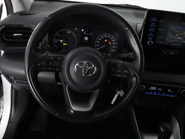 Toyota YARIS 1.5 HYBRIDE BLACK & WHITE GARANTIE TOT 3-2031! . APPLE CARPLAY & ANDRIOD AUTO . ACHTERUITRIJ CAMERA . ADAPTIEVE CRUISE CONTROL .