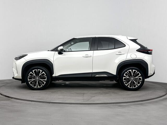 Toyota YARIS Cross 1.5 Hybrid Executive | JBL Audio | Parkeersensoren | Stoelverwarming |
