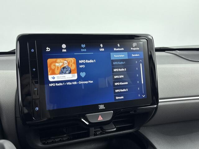 Toyota YARIS Cross 1.5 Hybrid Executive | JBL Audio | Parkeersensoren | Stoelverwarming |