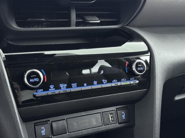 Toyota YARIS Cross 1.5 Hybrid Executive | JBL Audio | Parkeersensoren | Stoelverwarming |