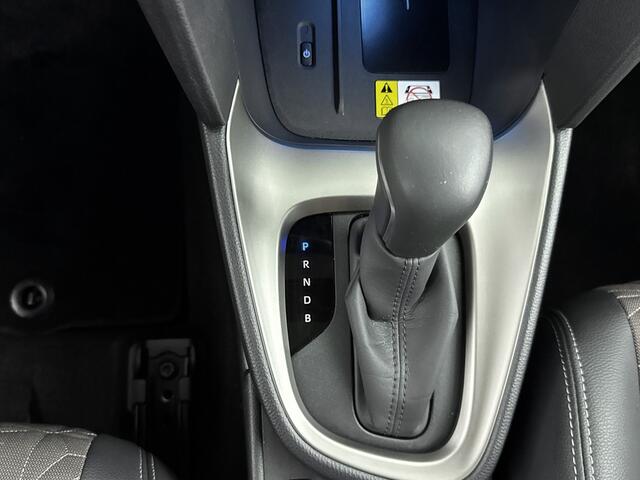 Toyota YARIS Cross 1.5 Hybrid Executive | JBL Audio | Parkeersensoren | Stoelverwarming |
