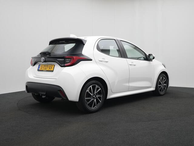 Toyota YARIS 1.5 Hybrid Dynamic | NL Auto | Dealer Onderhouden | Achteruitrijcamera |